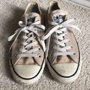 Women’s Converse